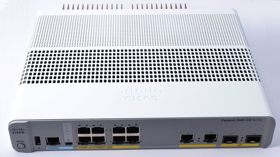 Cisco C3560CX-8PC-S front